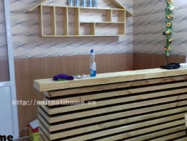 Quầy bar gỗ thông nhà hàng đẹp