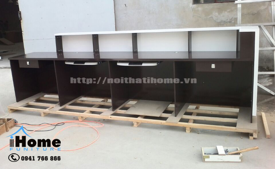 Quầy lễ tân Hải Phòng đẹp giá rẻ