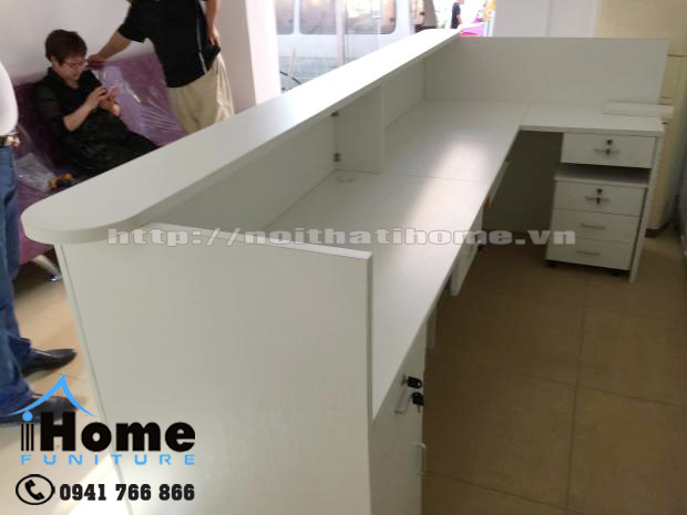 quầy lễ tân giá rẻ