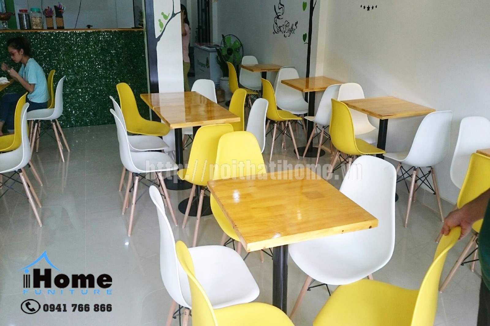 Thiết kế bàn ghế cà phê tại hải Phòng